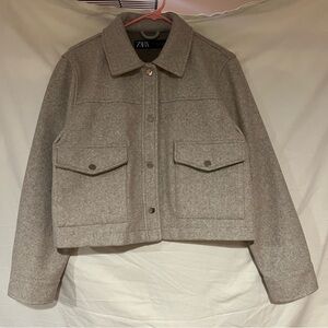 Zara Cropped Beige Utility Jacket